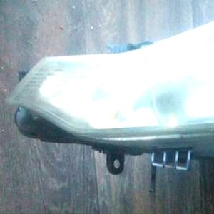 (2) Nissan Murano Headlight Assemblies